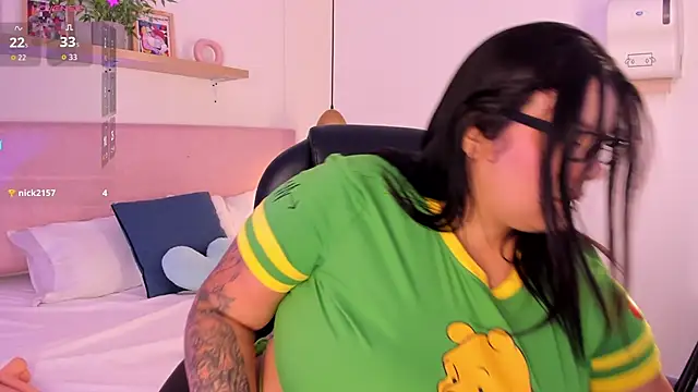 violeta candyy  online show from June 3, 8:25 pm