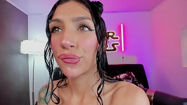 miss   evangeline online show from February 13, 2:46 am