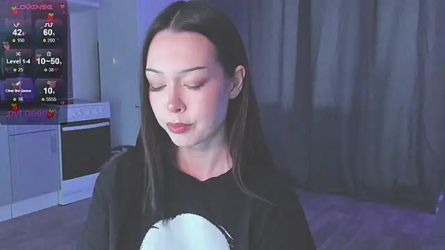 kittenrisha online show from December 5, 6:24 am