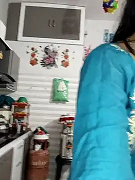 Best-Couple online show from October 31, 3:41 am