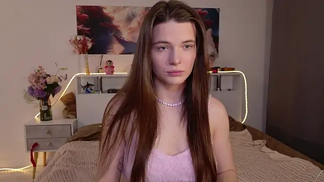 Nellie Medina online show from June 20, 5:49 pm