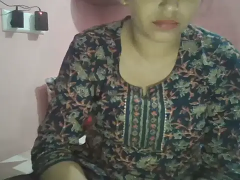 Snapshot of Hot-shanvi chatting on October 15, 1:52 am Hot-shanvi online show from October 15, 1:52 am