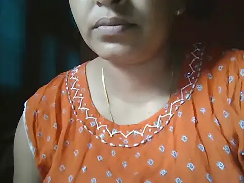 Hot-shanvi online show from July 24, 12:25 pm
