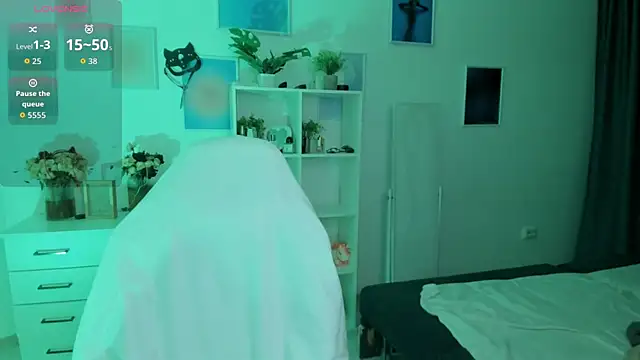 MiaVixxen online show from October 6, 3:23 am