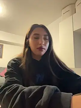 miaceleste online show from November 18, 12:11 am