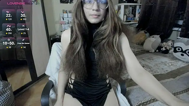 Snapshot of alexiamaleax chatting on October 6, 1:33 am alexiamaleax online show from October 6, 1:33 am