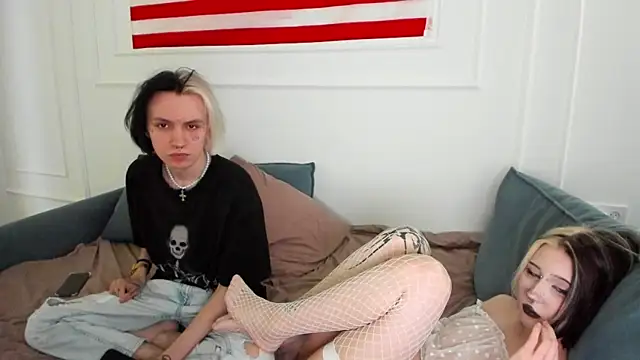VeryRare TwinS online show from July 1, 5:07 am