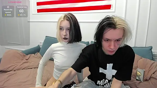 VeryRare TwinS online show from July 10, 8:48 am