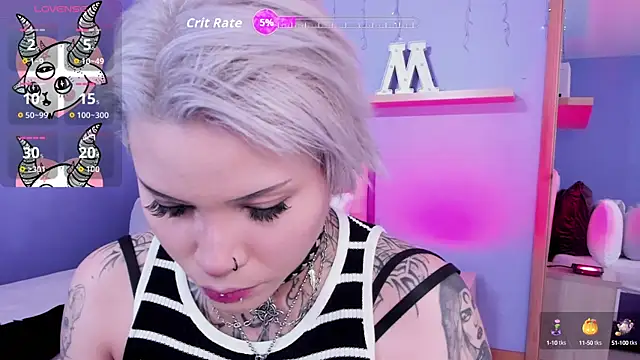 Snapshot of jinxv_nuss chatting on October 7, 11:25 am jinxv nuss online show from October 7, 11:25 am