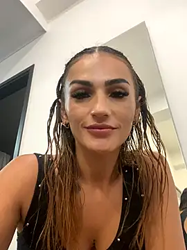 Samantha bigboobs online show from October 31, 8:57 pm