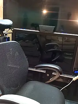 Rebeckalove online show from November 18, 9:32 am