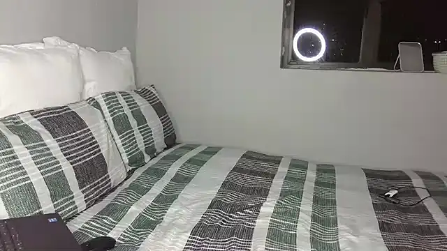 sexytinashe21 online show from September 11, 9:59 pm