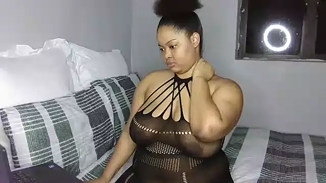 sexytinashe21 online show from September 14, 7:56 pm