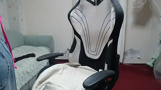 rama banshi2412 online show from April 11, 1:59 pm