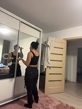 NNNoire online show from October 31, 12:31 pm