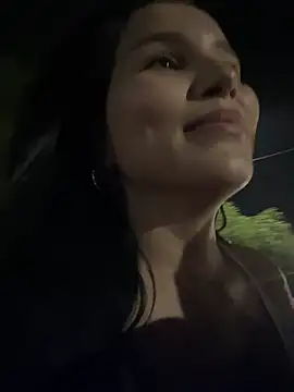 the queen of street online show from March 6, 3:45 am