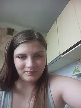 Lauren Amabel online show from June 3, 2:33 pm