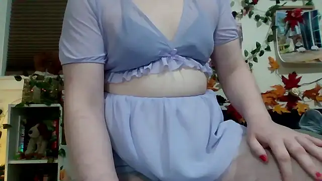 AverageRose online show from January 8, 7:01 am