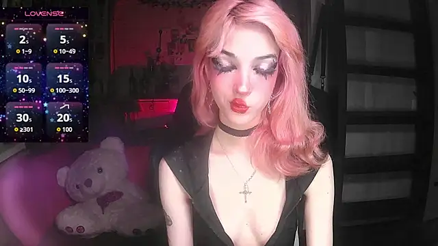 Ink  pleasure online show from November 11, 1:01 am