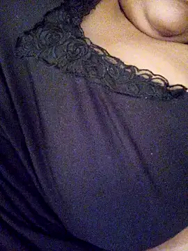 Samara-Bella online show from October 25, 5:09 pm