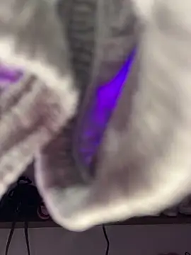 LunaShine  online show from November 24, 11:40 pm