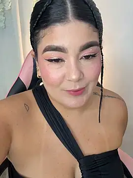 karla hotgirl online show from April 10, 1:11 am