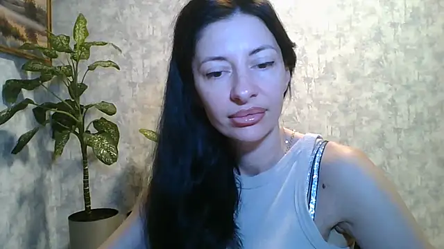 LissaBlossom online show from June 13, 3:15 am