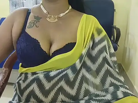 Tamilsriyazhini online show from February 26, 5:50 am