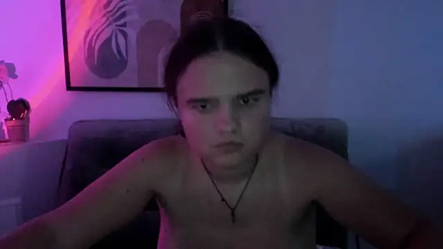 AdeleCruz online show from September 30, 12:44 pm