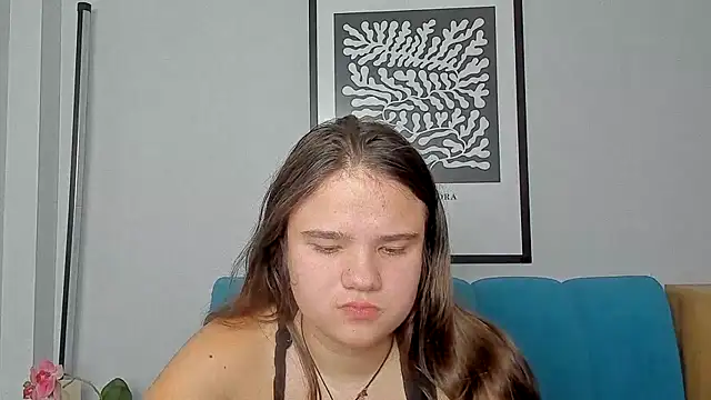 AdeleCruz online show from January 9, 1:15 pm