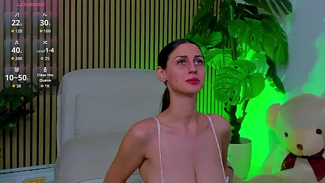 BelovedKhloee online show from March 20, 3:17 pm