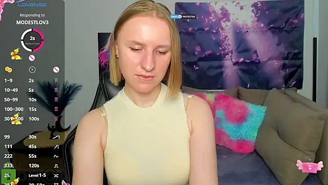 BeautyBlondy online show from May 11, 4:04 pm
