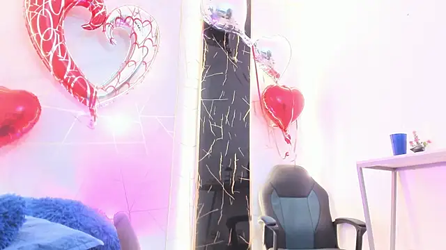 gabriela cortez online show from February 21, 6:36 am