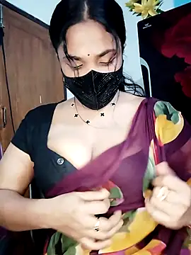 Tina-Sen online show from March 15, 5:04 pm