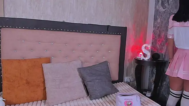 StefanyRousse online show from July 6, 11:48 am