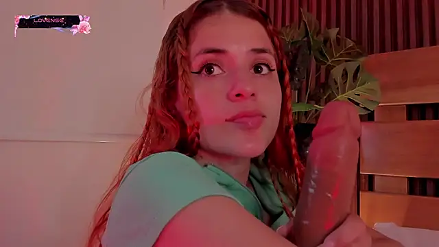 alliss ginger  online show from January 31, 8:07 pm