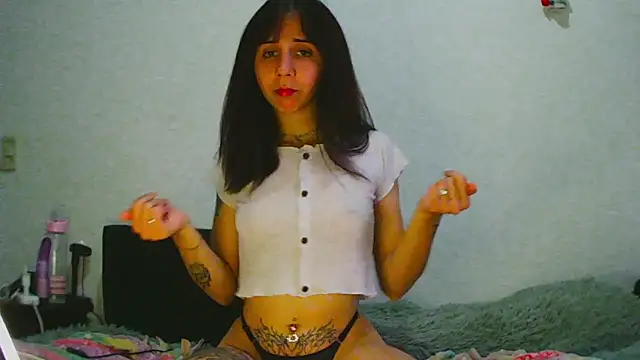 w4xxita online show from May 27, 7:44 pm