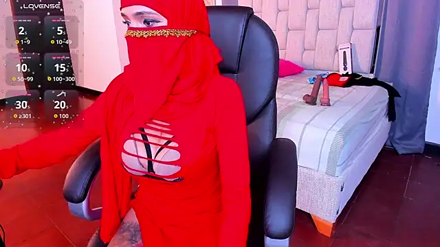 azahara faraah online show from November 29, 10:03 pm