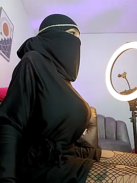 azahara faraah online show from October 21, 8:24 pm