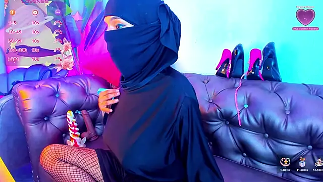 azahara faraah online show from November 5, 8:36 pm