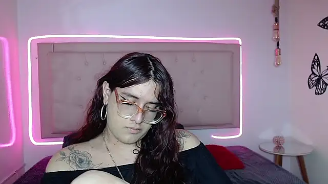 kathepickmanx online show from October 9, 3:54 am