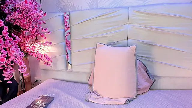 CatarinaMayer  online show from March 14, 9:49 pm