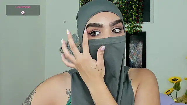 Snapshot of Maissa_Alabi chatting on September 25, 7:45 pm Maissa Alabi online show from September 25, 7:45 pm