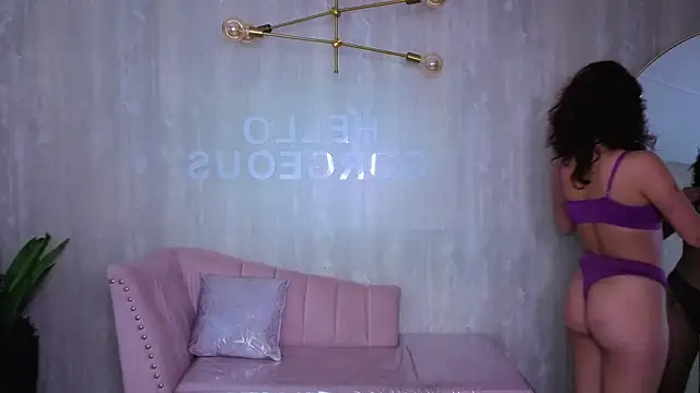 zoe ch  online show from June 10, 3:17 am