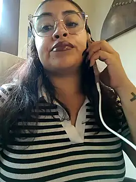 AnonymousGirl online show from March 10, 2:43 pm