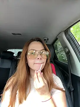 Kelley Allie online show from July 29, 10:59 am