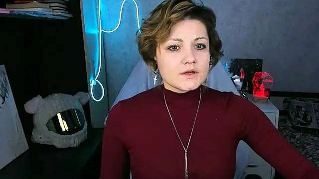 EvaBrownie online show from December 14, 3:40 pm