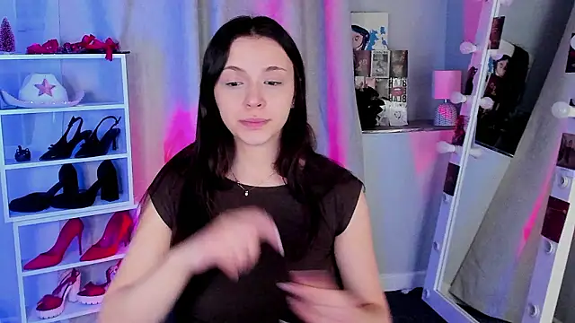 Sahara Shields online show from February 12, 9:33 am