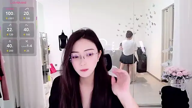 miaomiao-777 online show from June 29, 4:19 am