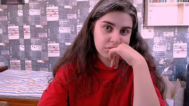 Snapshot of _Roselina_ chatting on September 21, 10:36 am Roselina online show from September 21, 10:36 am